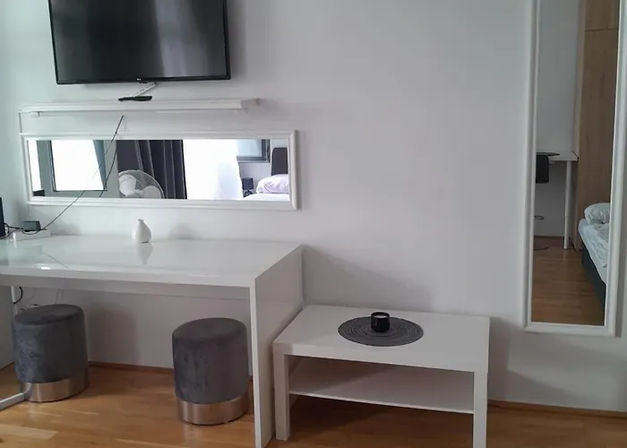 Apartment Charmante Nähe Westbahnhof *